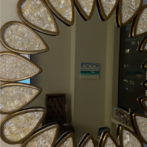 Jonathan Adler Mother-of-Pearl Petal&Brass Wall Accent Mirror. Stunner sale item - Picture 3 of 11